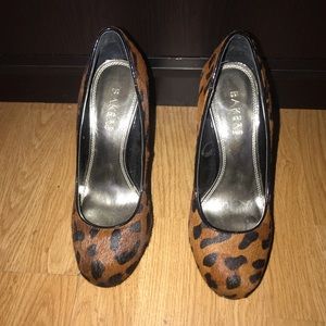 Wild print heel